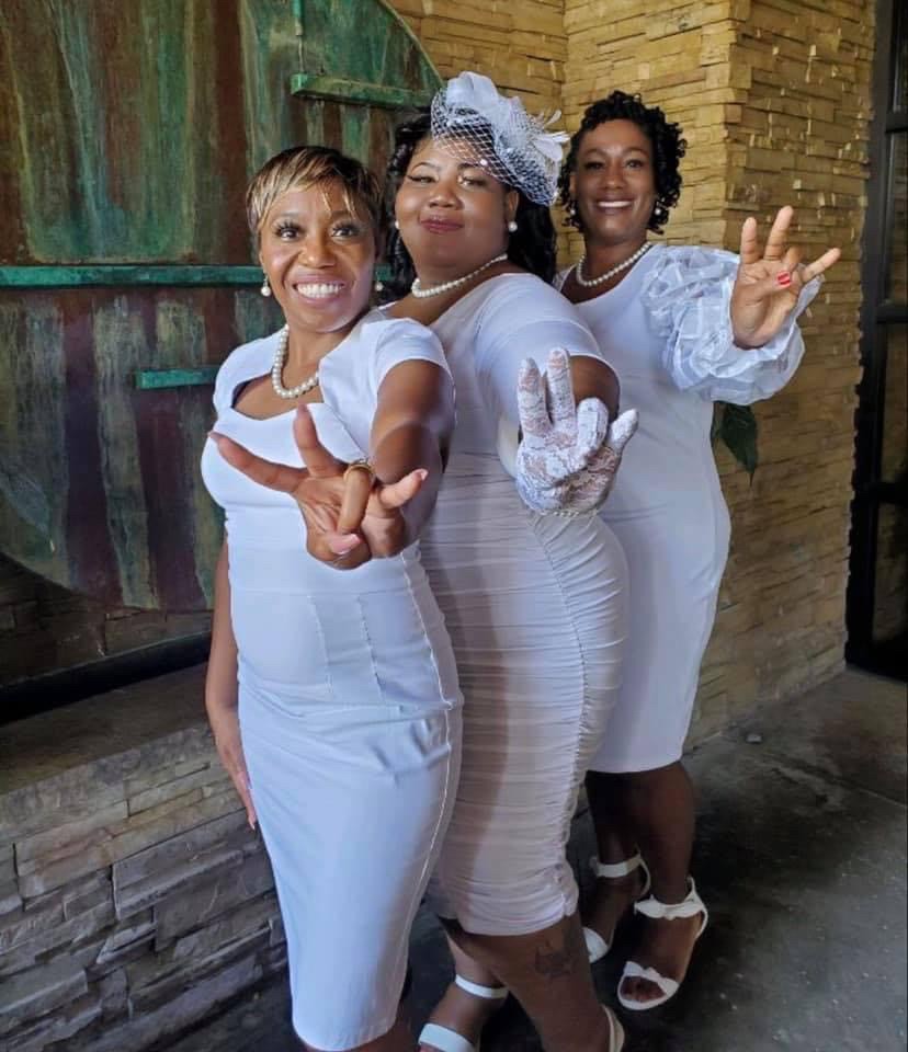 Kareece2004's tweet image. Happy Gammaversary to us!!!!😍❤🎉 Hope to link up soon! We need a brunch date! 

#spring21 #gammasigmasigma 

Greater Jacksonville Alumni Chapter(G&apos;JAC)