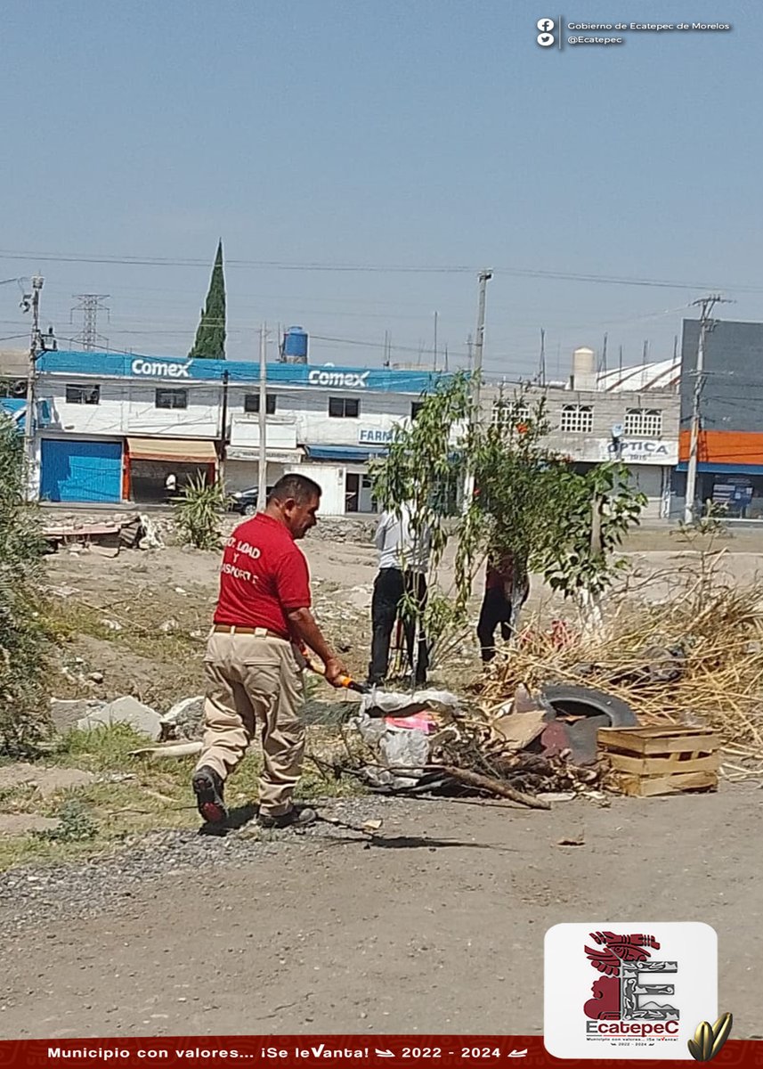 Por el rescate de espacios públicos y mejoramiento urbano de #Ecatepec, nos sumamos a la jornada de limpieza que se realizó en la avenida Recursos Hidráulicos, colonia Granjas 1a Sección. Juntos hacemos un #MunicipioConValores, evita tirar basura en la vía pública.