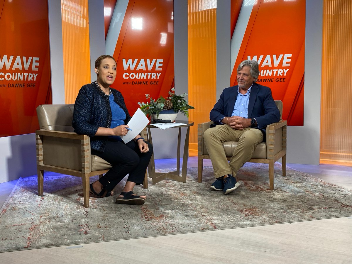 Thanks to <a href="/DawneGeeWAVE3/">Dawne Gee</a> for welcoming Executive Director Dan Mann to WAVE Country today to talk summer travel and the SDF Next Program, focusing on various terminal improvement projects. We appreciate you having us! @WAVE3News