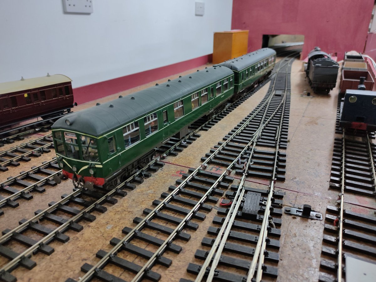 This #MembersMonday is our Chairman Dave's O gauge Derby Bachmann brass works light weight 2 car DMU. He bought it RTR but un-detailed & had no interior or underframes. 400 extra parts (including new windows) have been added & repainted it taking approx. 200 hrs work.