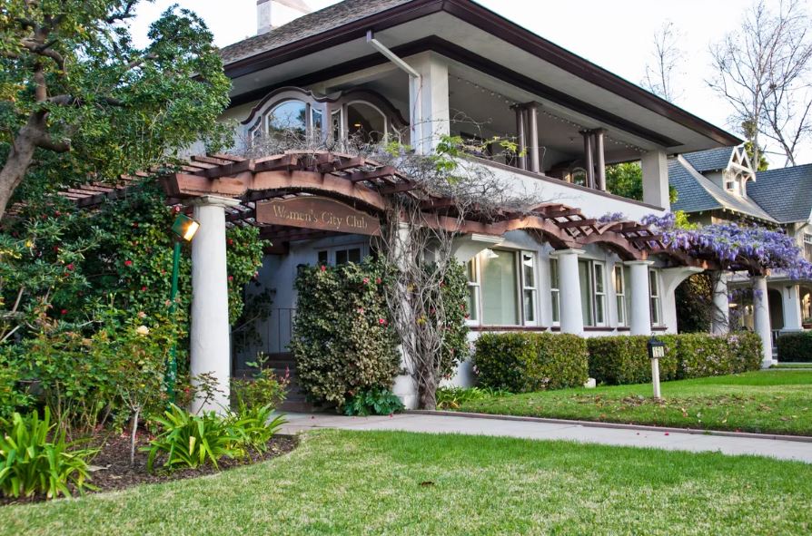 It's time to sign up and get your ticket to our AIAPF 75th Anniversary Kick-off Party! > conta.cc/43P96E2
conta.cc/43Ws3EK