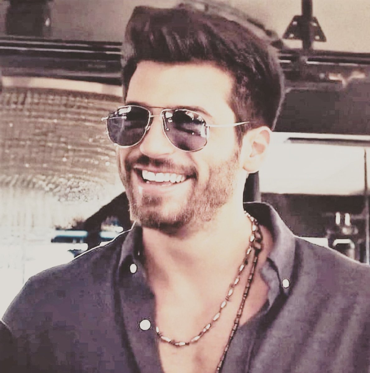 Muito sucesso para o Sr. Errado mais lindo e charmoso do planeta

#CanYaman 
#GloboplaySrErrado
#CanYamanSrErrado