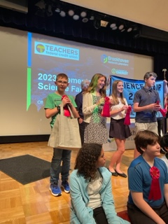 LIS4Gifted's tweet photo. Congrats Dom!  Judges' Choice Award at Brookhaven National Lab!
#brookhavenlab #sciencefair #gradesix #science #lisgpride #gifted https://t.co/rDgQ4mjY0l