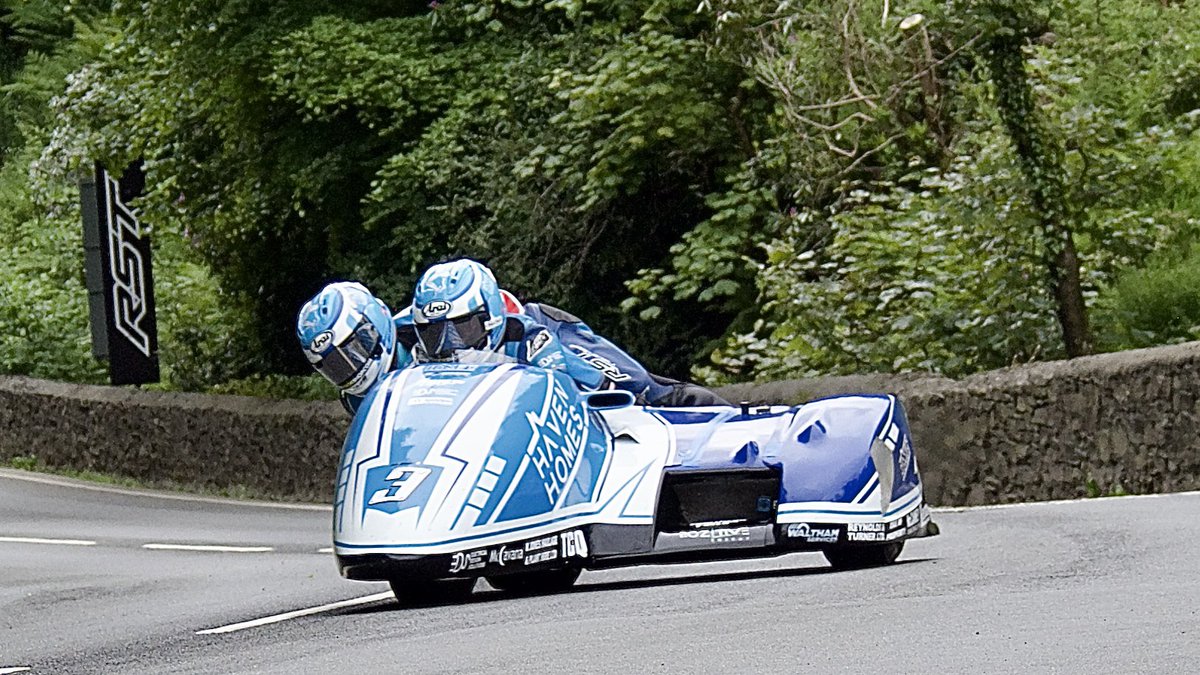#TT23 #sidecarracing #sarahscottage falling numbers, lets not ever lose this TT class. 🇮🇲🏁
