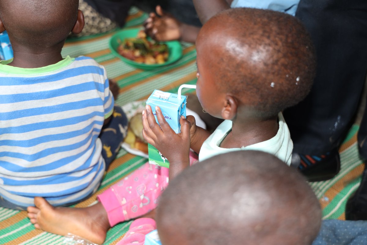 CaritasRwanda's tweet photo. On June 12, @CaritasRwanda, @PlanRwanda and @GatsiboDistrict conducted a joint field visit in @SectorKabarore and @rwimbogo_secto ECDs supported by #ECD_Project, in order to collect the feedback from the beneficiaries & caregivers; and inform the project implementation. https://t.co/2TaQSkzsaK