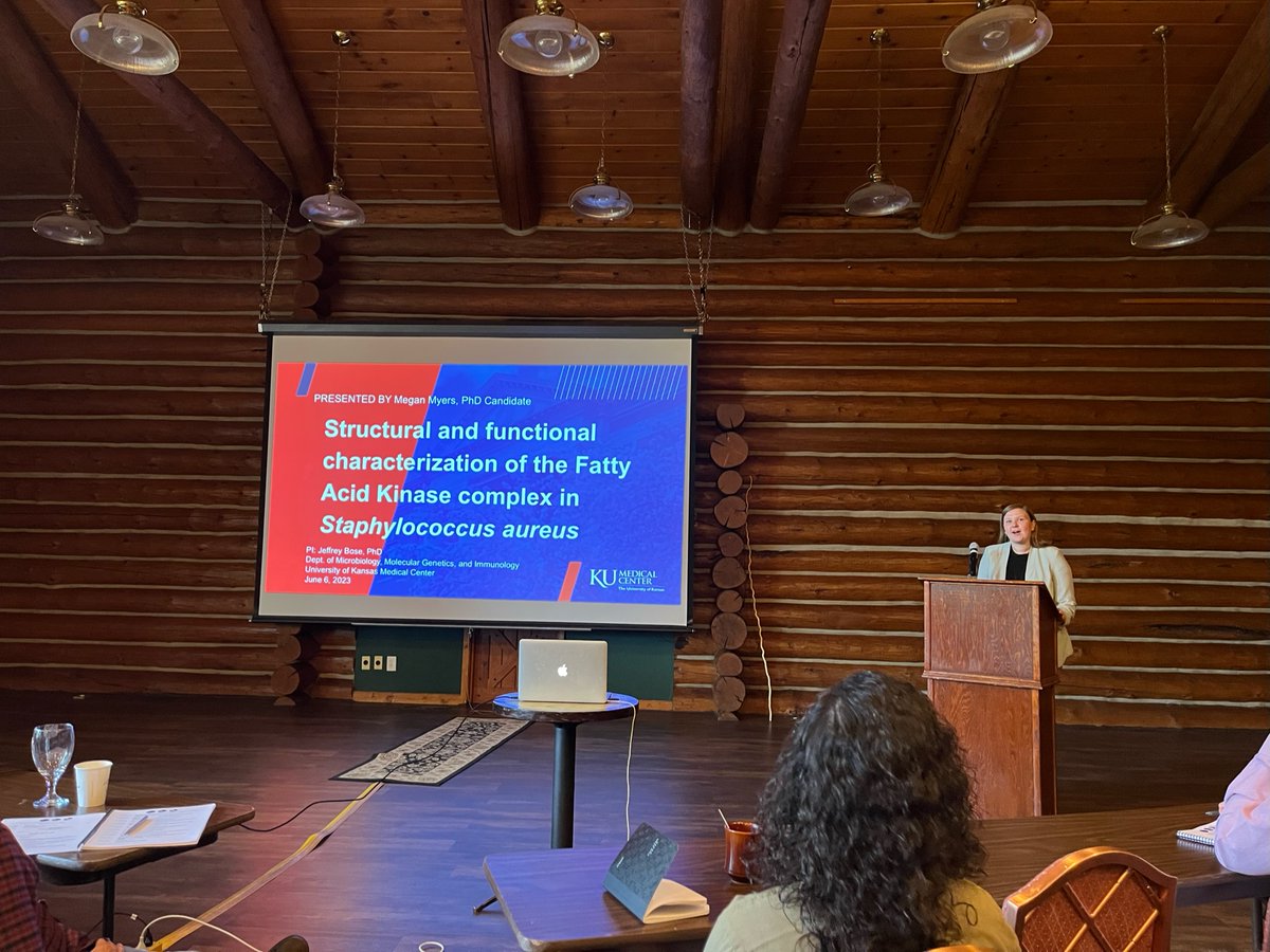 meganmyersmicro's tweet photo. Had a great time last week at the 67th Annual Wind River Conference on Prokaryotic Biology @WindRiverConf! Thankful to have met so many amazing researchers in the field from across the country! https://t.co/b0Ra63sCY4