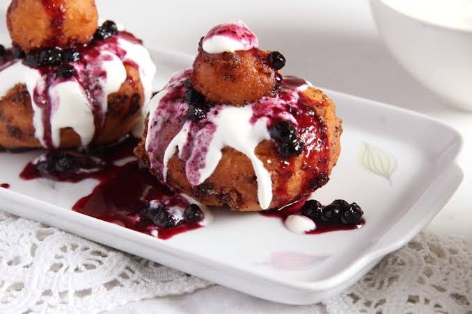 fofenthusiast's tweet image. thank god i’m romanian