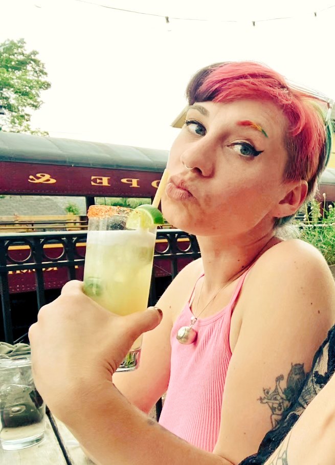 PrincessPluto8's tweet photo. Pay for my drinks or cease to exist #findom #femdom #goddess #sub #egirl #altgirl https://t.co/QfyXTIKhGX