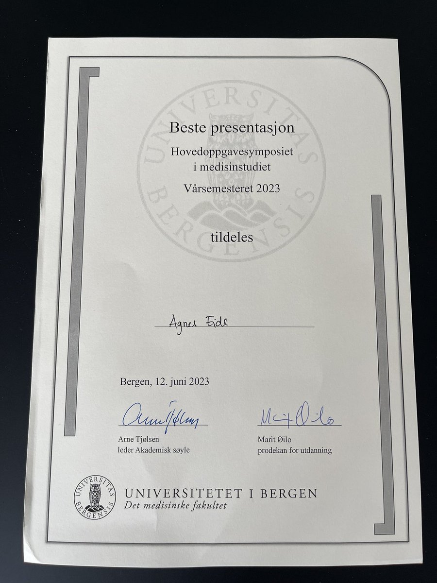 IngfridHaldors1's tweet photo. Proud of @mmiv research track student @agnes_eide who won prize for best presentation today for her MD master thesis on imaging in #cervicalcancer @medofak_uib 👍👌 🎉🥇Looking forward to collaborate with Agnes the coming years! 😃@AslakLaks @mohnfoundation @UiB @FasmerKristine https://t.co/gCMjCCaUV1
