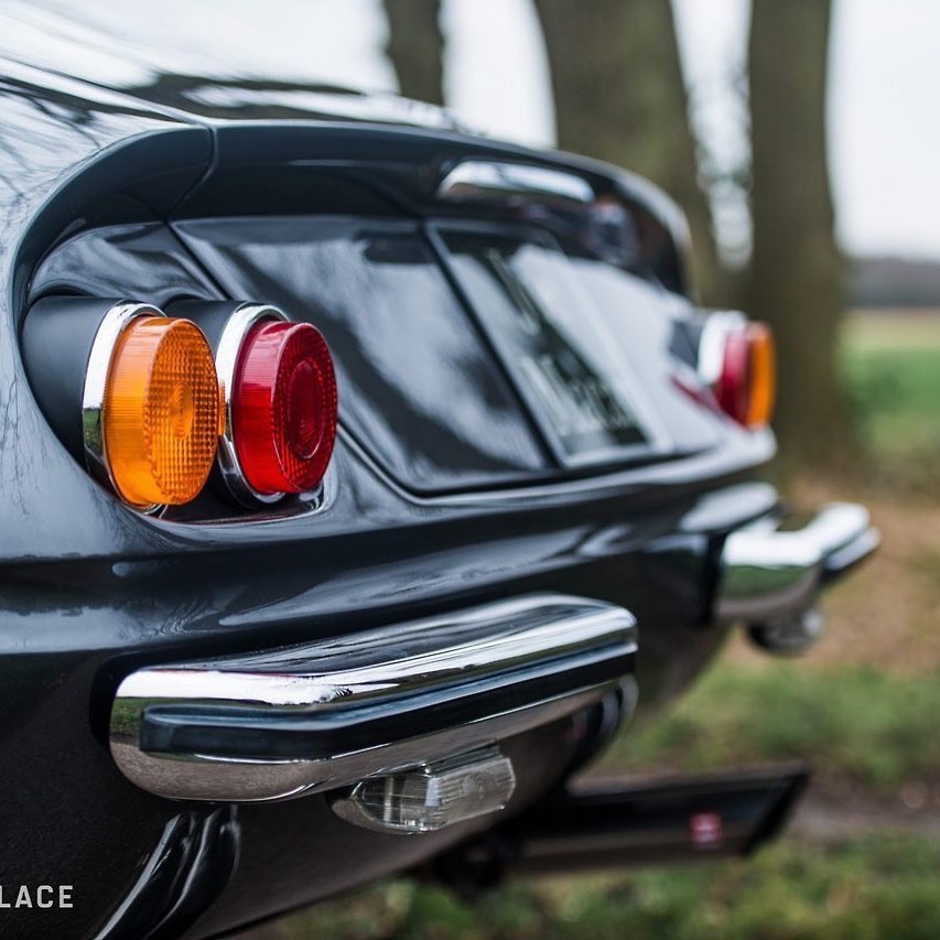 #theweeknd #weekend #theweekoninstagram #ferrarifriday #ferrari365gtb4 #daytona #italian #luxury #supercar #supercars #luxurycars #luxurycar #luxurylifestyle #carphotography #carsofinstagram #instacar #beyondcoolmag #motion #travel #urban #life