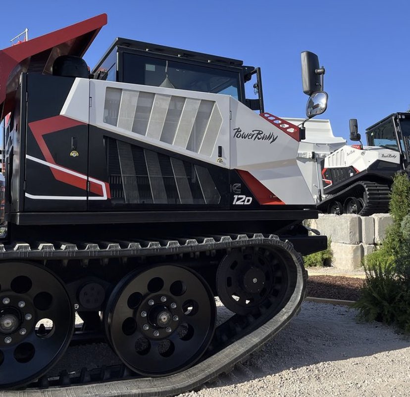 Off to @Plantworx2023 tomorrow.  Looking forward to representing the <a href="/_PistenBully_/">PistenBully</a> brand with our <a href="/PowerBullyUSA/">PowerBully</a> friends.  Come and see us on Stand C-CC3
👍🏻
#trackeddumper #lowgroundpressure