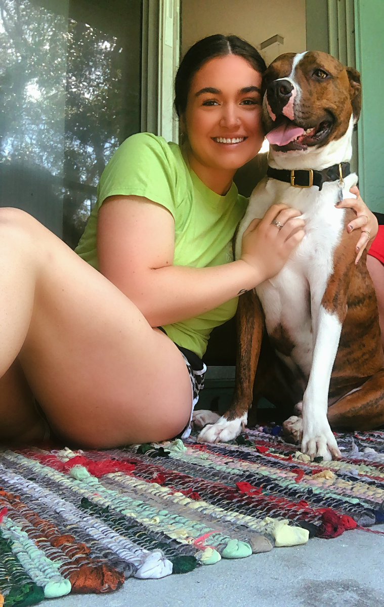 ChloeEarleyxoxo's tweet image. Crazy dog mommy🥹 #americanbulldog #pitmix