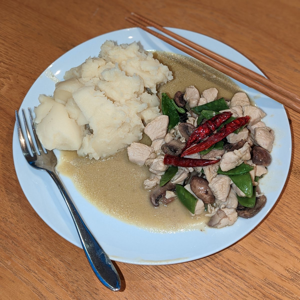 You know how it is: you spend a whole day learning to make a Thai Green Curry only to realise you don't know how to make rice, so you settle for mash instead #HelenBauer @HelenBaBauer #EdGamble #JamesAcaster #OffMenuPodcast #NoContext #OffMenu