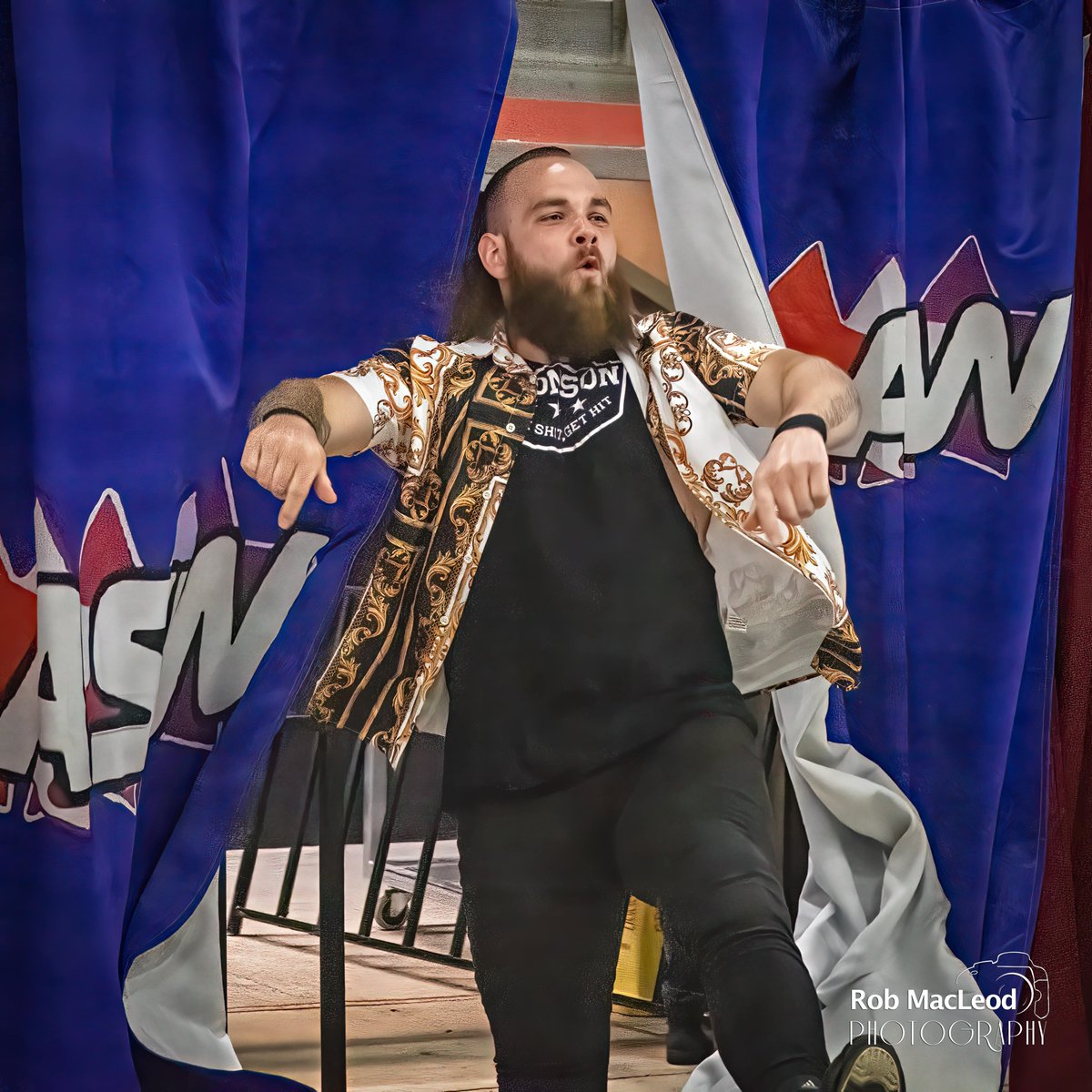 ASWCANADA's tweet photo. From the @CloverdaleRodeo on May 20, @mattbronsonprow and @CodyTKOSmith clashed in a battle of the tough guys

After a vicious shoulder block on 'TKO' sending him to the outside, Branson capitalized and took the W for his first singles victory in ASW! https://t.co/GiYCcwliQE