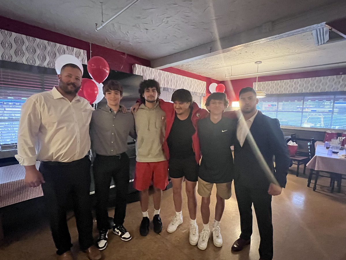 2023 Banquet: Next year’s captains: Girls-Madi x3, Jessica x3, Angie / Boys-Ryan x2, Ethan x2, Justin B.  Thank you Justin D and Maeva!