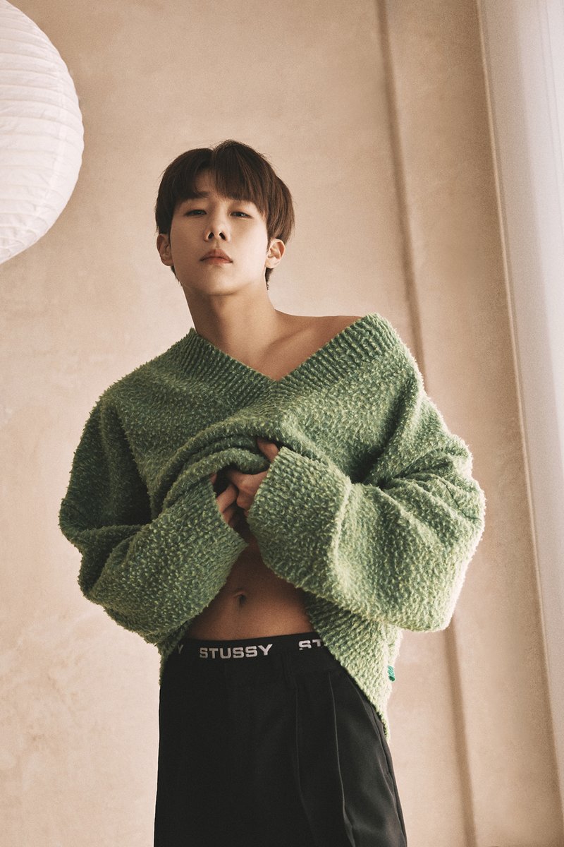 KSK_official's tweet photo. 김성규 (Kim Sung Kyu) 5th Mini Album 
[2023 S/S Collection] Concept Photo #3 ❤️
　
2023.06.28 6PM (KST)
　
#KimSungKyu #김성규
#2023_SS_Collection #Small_Talk https://t.co/6LqVCHD3c7