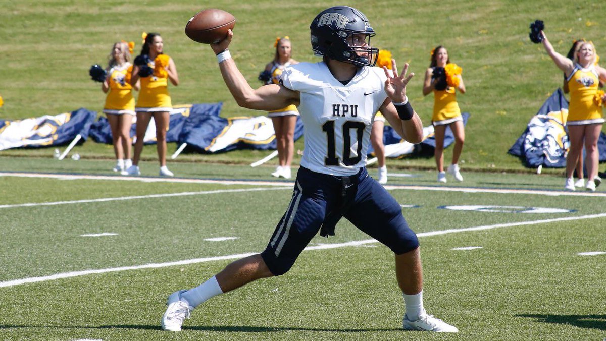 abramakenyi's tweet photo. #AGTG After a great camp with @Terellsims. I am blessed to receive an offer from Howard Payne University
@Coach_Noel @CoachSOliver @RC_Bulldogs @HPUFootball https://t.co/rUr34p06OI