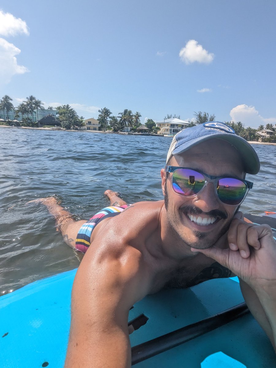 2TravelDads's tweet photo. People, I've been in the @thefloridakeys for a week and it's been amazing. #onlyinthekeys https://t.co/l5fxArSJzr