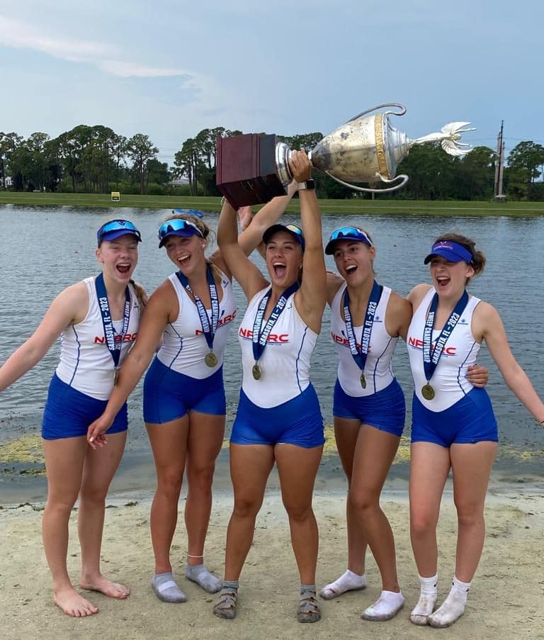 Tracy_Roadstar's tweet photo. Congratulations to the NPBRC
Thanks for your Sharing again! go!go!go!📷📷📷
*
*
*
*
*
*
#RowingUSA #rowingsuit #roeipak #Canottaggio #veslovací #veslovanie #roing #гребля #Rudern #roning #веслування #wioślarstwo #canotaj https://t.co/Z9UqClF2by