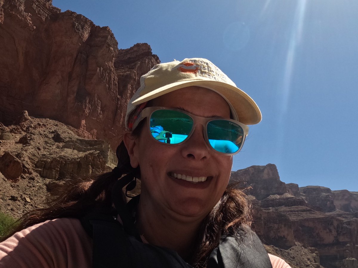 stellaluna02's tweet photo. Take me back⦠#grandcanyon #coloradoriver #raftlife https://t.co/RynKWjvavg