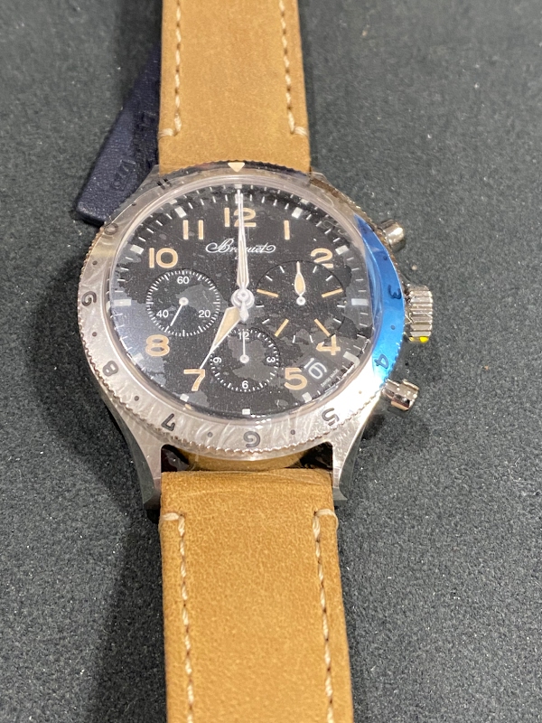 PuristSPro's tweet image. Saw the new #Breguet #TypeXX in the flesh (long rant) . . .
tinyurl.com/2btd9k9f