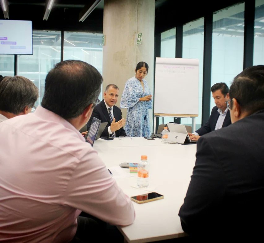 Roberto Arechederra tweet media