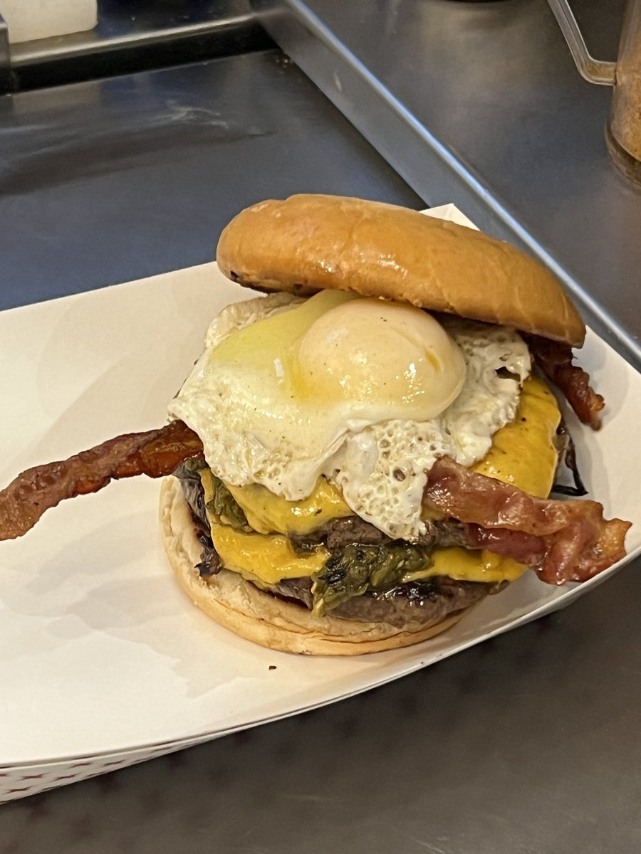 instagram.com/s/aGlnaGxpZ2h0…