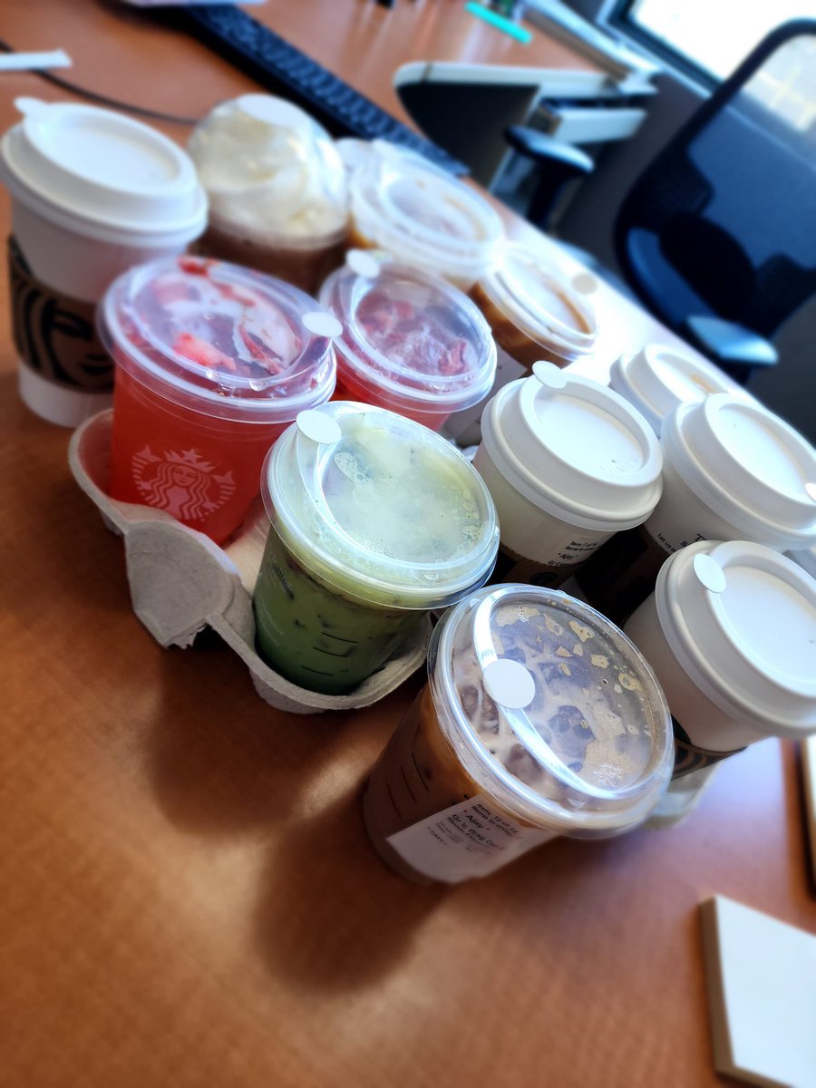 A small token of appreciation for a team that brings its best every day to kick off employee appreciation week. <a href="/JanjuaSandy/">Sandy Janjua</a> <a href="/Parminder121515/">Parminder sidhu</a> #EAW #thankyou #TDAppreciate