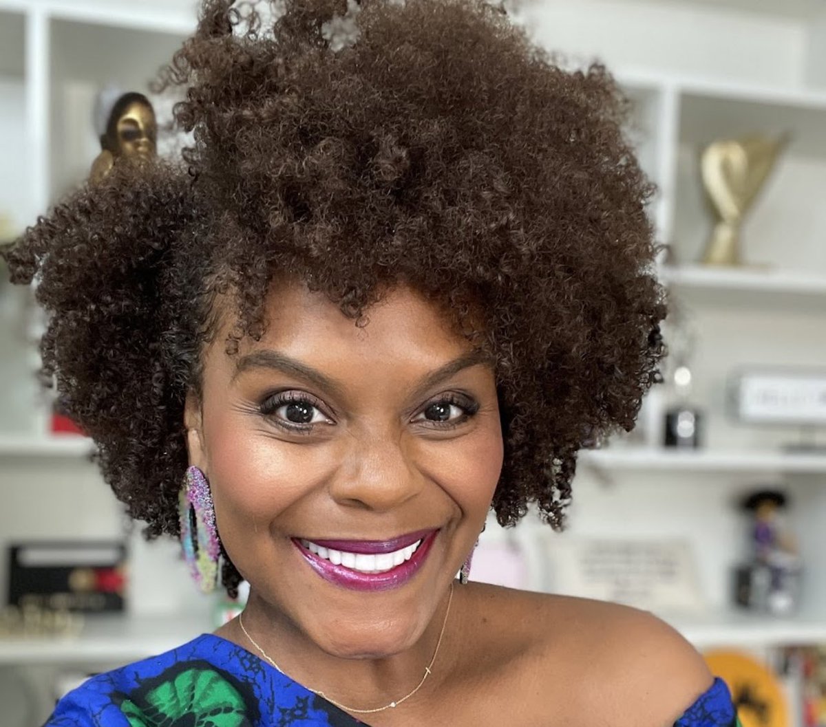 MsPattyJackson's tweet image. New McCormick Spices and a role in a #Netflux comedy series Get the scoop on #TabithaBrown youtu.be/u4sqHFVrf_8 via @YouTube