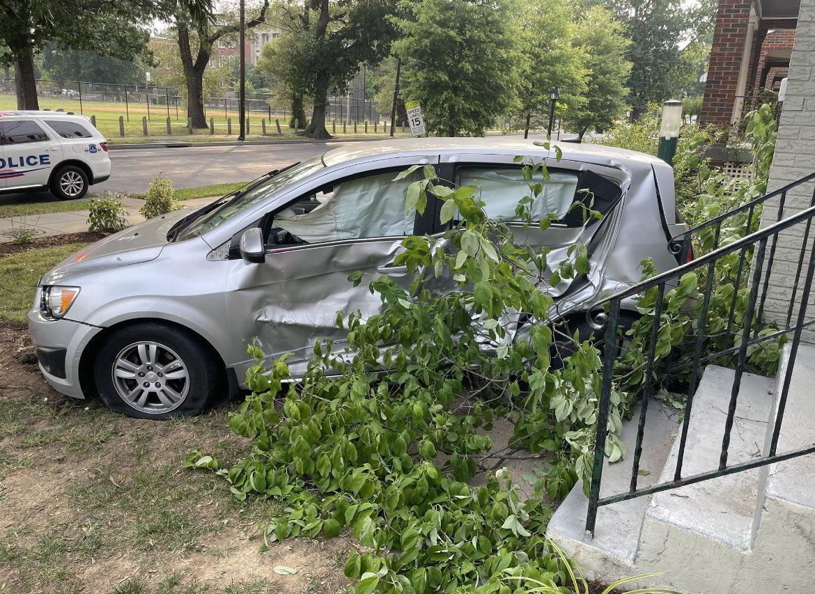 fosdaneDC's tweet photo. On 6/11 South Dakota Avenue and Quincy 2 cars with OVER 50 #speedingtickets collided, drivers injured and property damaged. Mins earlier homeowner was sitting on the steps with her 11 yr old nephew. #enforcementnow #roaddiet @DDOTDC @DDOTDCDirector @CMZParker5 @charlesallen https://t.co/cYIqin8Ob1