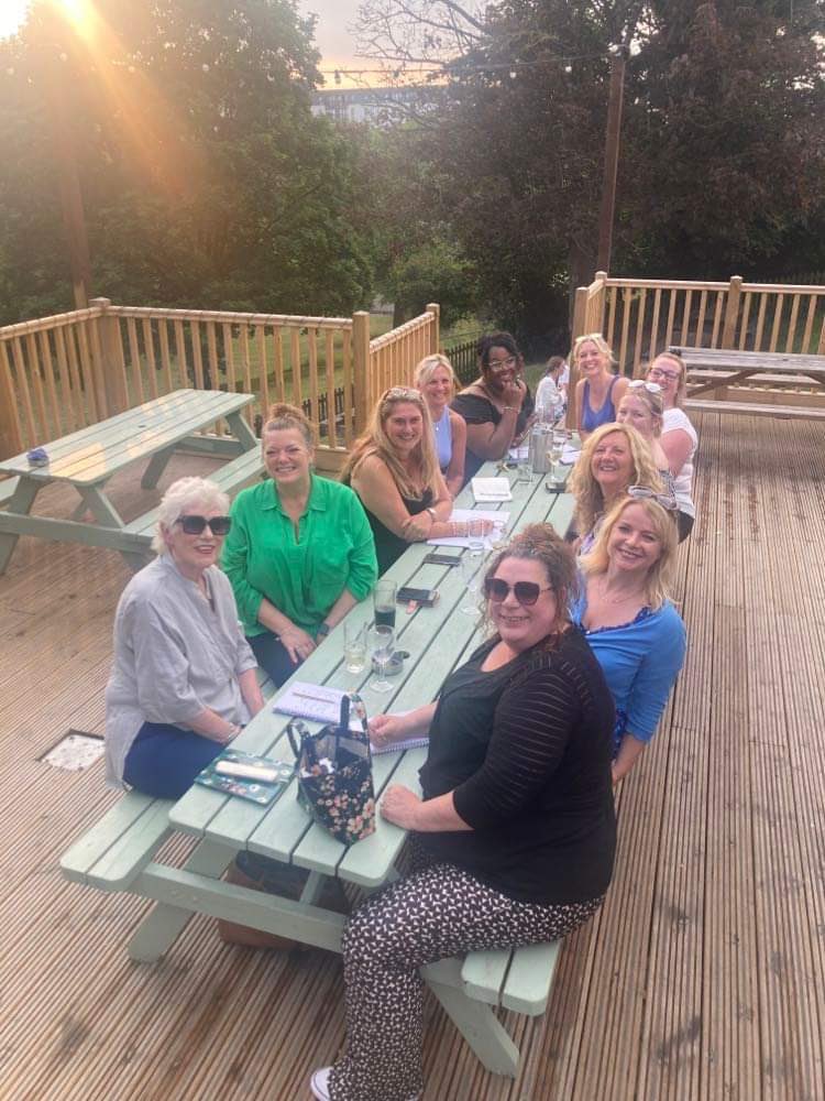 jugglingmum2011's tweet photo. First planning meeting for #OperationChristmasHamper with 6 months to go!
So productive and amazing to be surrounded by inspiring women! #planningiskey 💙
#UTG @LuceFord_ @Helz_UTG https://t.co/n5NPjH5LsV