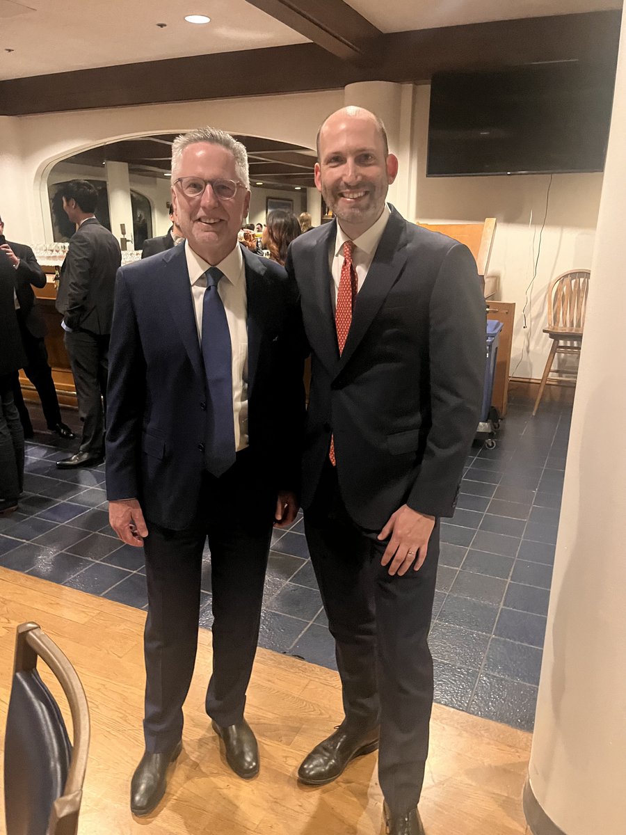 Benjamin Breyer (@ben_breyer) on Twitter photo Some personal news. I'll be taking over for this legend July 1 as the next Chair of <a href="/UCSFUrology/">UCSFUrology</a> . Grateful to my family, friends, colleagues, and mentors. Excited to get to work! Some personal news. I'll be taking over for this legend July 1 as the next Chair of <a href="/UCSFUrology/">UCSFUrology</a> . Grateful to my family, friends, colleagues, and mentors. Excited to get to work!