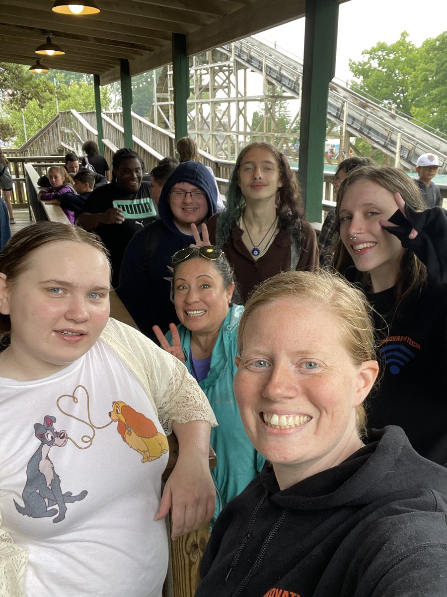 MFitzTeach's tweet photo. Even though it was wet #physebra took @seabreeze_park by storm! Happy summer my juniors! #pbl #thisishowiroll #ilovemyjob #iteachalgebra #algebra2 https://t.co/iZVyOSF4nI