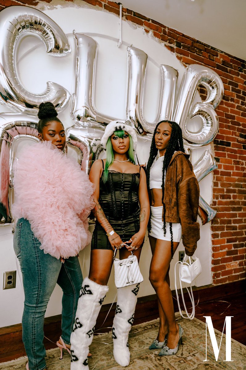 mefeater's tweet photo. A MEF party is a vibe like no other, so you don’t want to miss the next one! Hit the link to RSVP to our #ClubPink Pride party in NYC. 💕
https://t.co/4HmSSam6L0 https://t.co/z1fK0cXaai