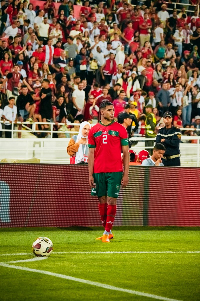 AchrafHakimi's tweet photo. C'est toujours un plaisir de jouer à la maison 🇲🇦
Merci pour votre soutien https://t.co/jk9Prdq1LY