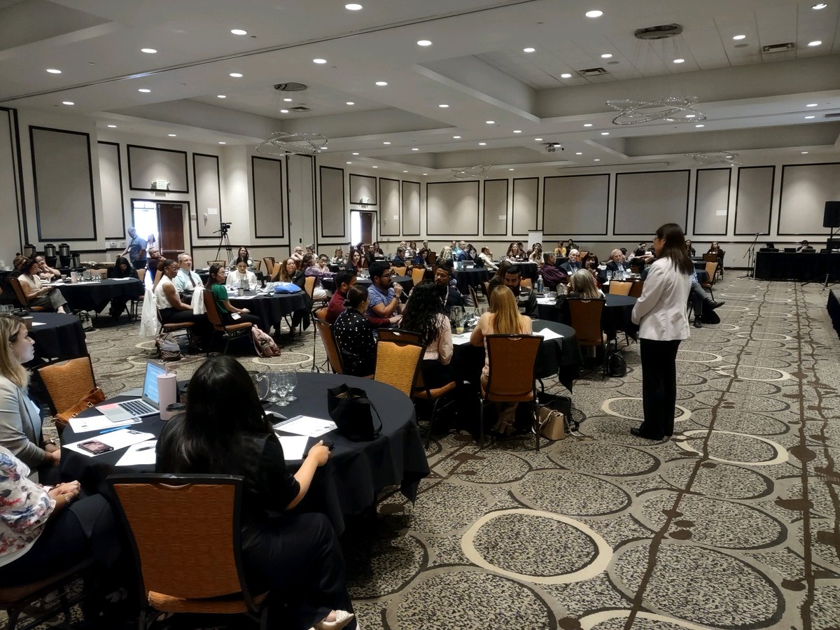 Our recent ABRC workshop in Yuma was featured in The NAU Review!

Check it out at news.nau.edu/nau-advancing-….

#CHERtheHealth #health #healthresearch #healthequity #healthequityresearch #borderhealth