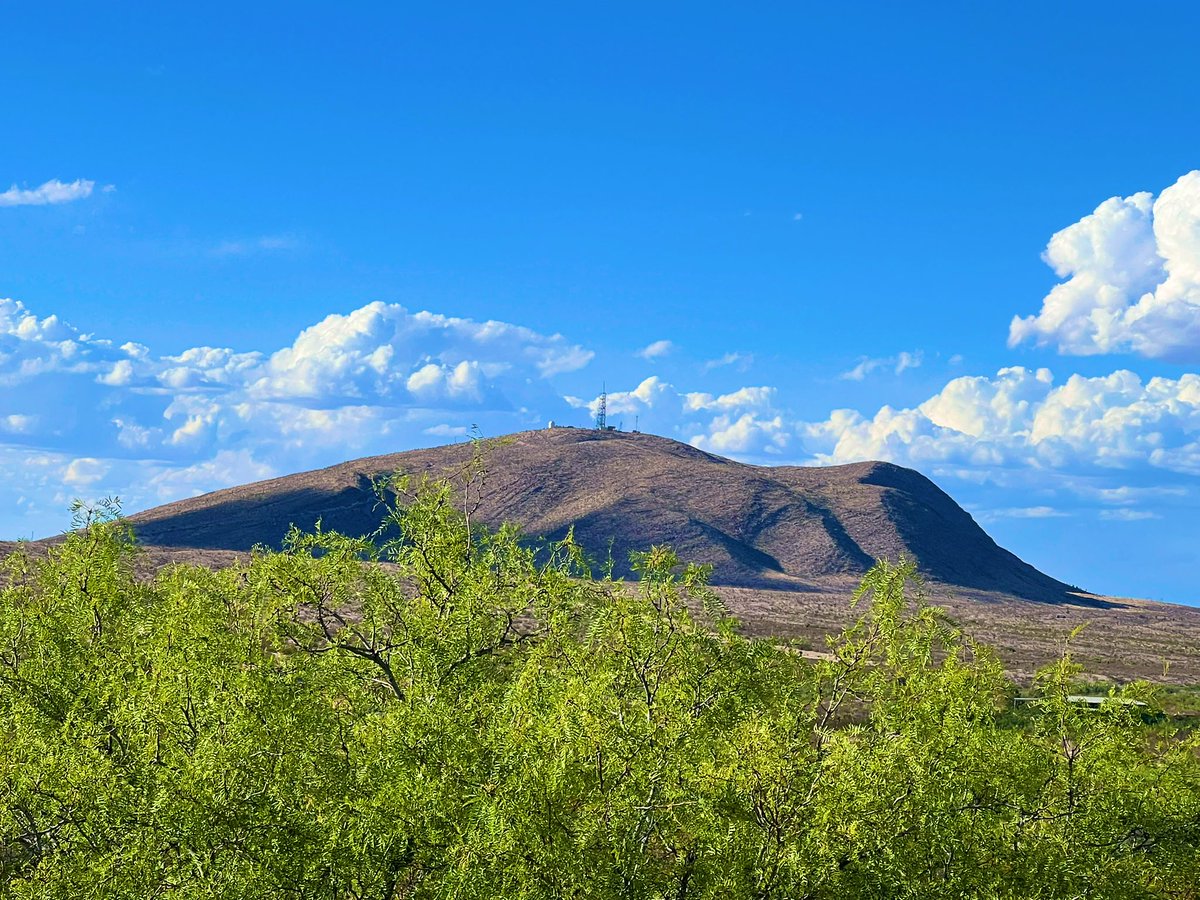 Tortugas Mountain, #NewMexico 
Have a great week!