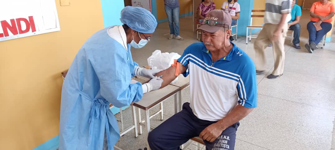 Los profesionales de la salud en Venezuela tienen como objetivo primordial la tarea de garantizar el acceso pleno a servicios de salud integrales y de calidad.

#CubaPorLaVida
#FuerzaCuba
@CubaCooperaven