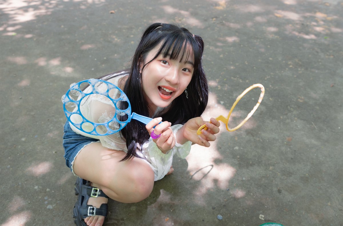 シャボン玉はおまかせ！

モデル：唯花さん
(@OnlyFlower0811) 
2023.04.29日比谷公園

#TIP撮影会
#唯花 #ゆいな