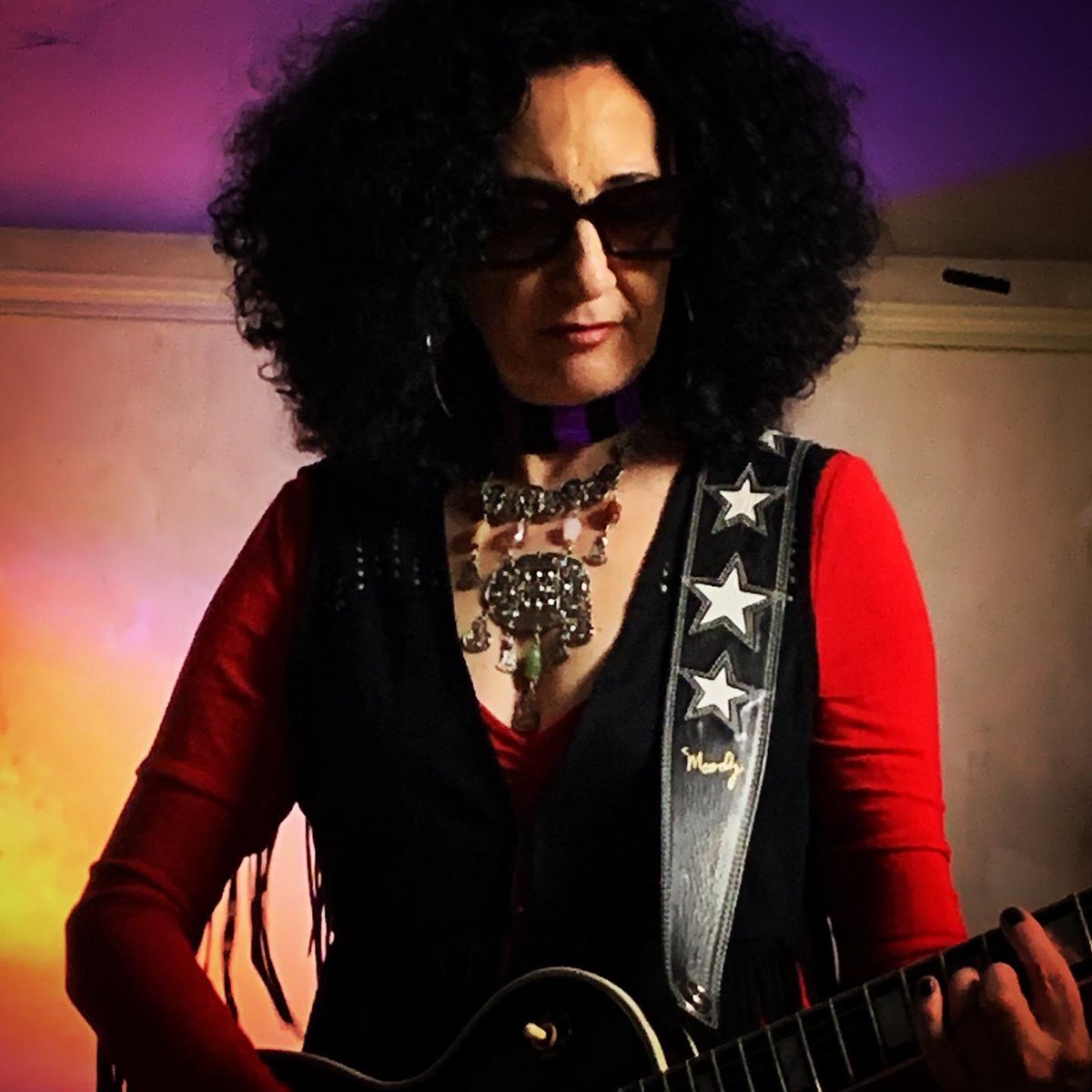 Eljuri's tweet photo. #mondaymood #rockstar #mondayvibes #photooftheday #picoftheday #positivevibes #fashion #EljuriStyle #inspiration #goodvibes https://t.co/OPvjIITBRG
