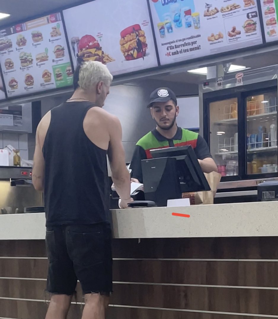 ignasii37 tweet media