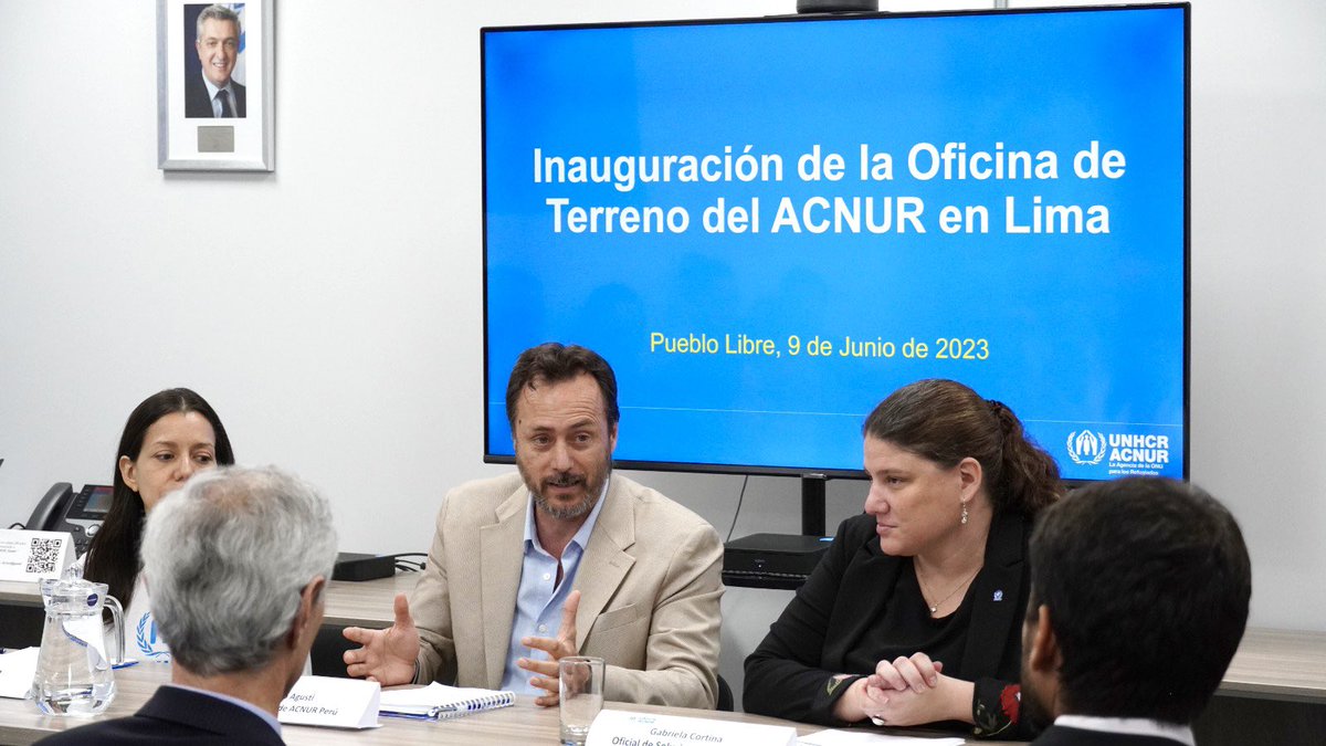 ACNURPeru's tweet photo. Abrimos nuestra Nueva Oficina de Terreno en el distrito de Pueblo Libre - Lima 👏
Con este espacio desplegamos nuestros esfuerzos para continuar brindando asistencia oportuna y protección a las personas forzadas a huir. 

📍Jr. General Clovis 745, Pueblo Libre

#ConLosRefugiados https://t.co/n7fJoUclCe