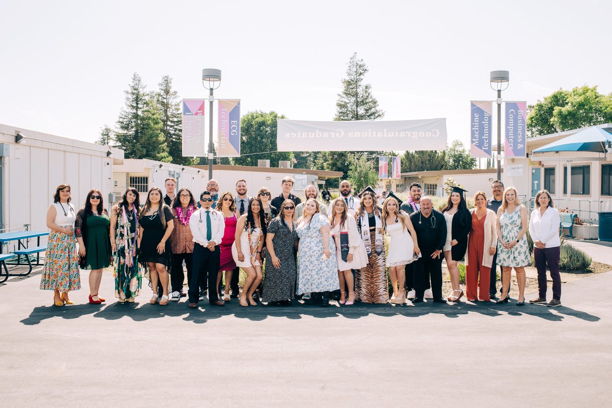 Congratulations to our Respiratory Therapy grads! This dedicated class put in two full years of hands-on training and clinical experience to earn their associates degree.

We wish you the best, Class of 2023! 🎓