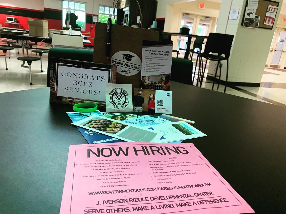 GEAR UP is so proud to have partnered with leading industries in Burke County to give these amazing goodie bags to our 2023 graduates! #JIRDC #Seiren #Meridian #WPCC #Meritor #WorkInBurke #MichellesBakery #UNCHealth #Cummins