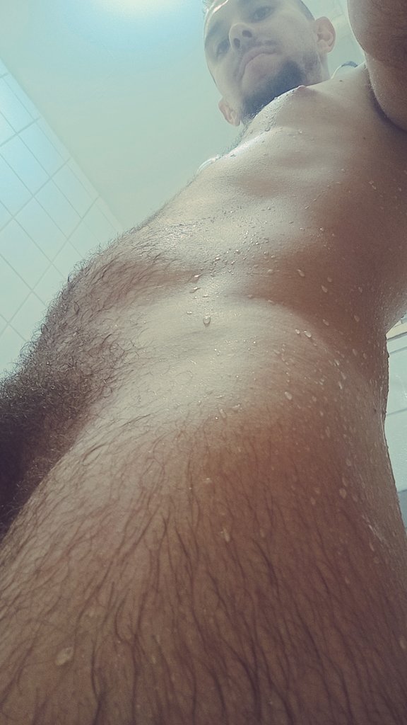 Wellsanto_'s tweet photo. #Partiubanho 
#pentelhos 
#pentelhudos 
#punheta https://t.co/y2qaHOsOuu