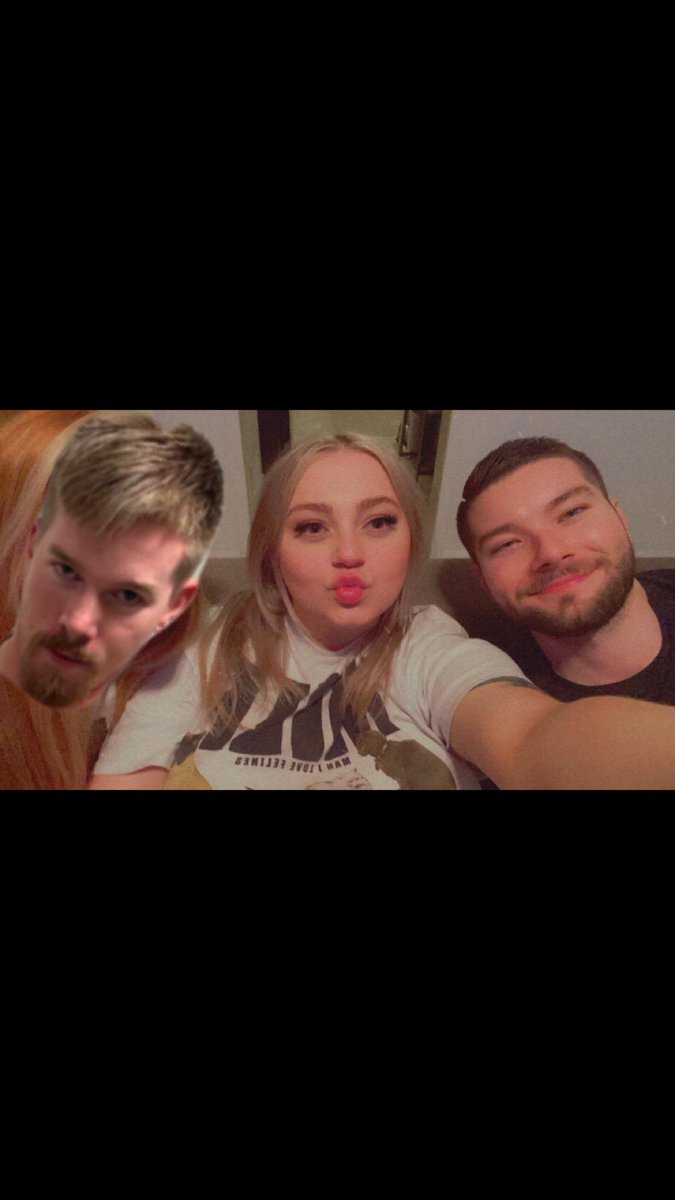 LexilouM's tweet photo. it’s that time of year again where i get to wish my best friend in the whole world a happy birthday! we have been through everything, ups AND DOWNS, thick and THIN😤 happy birthday shepheard! https://t.co/9GuN7baVbI