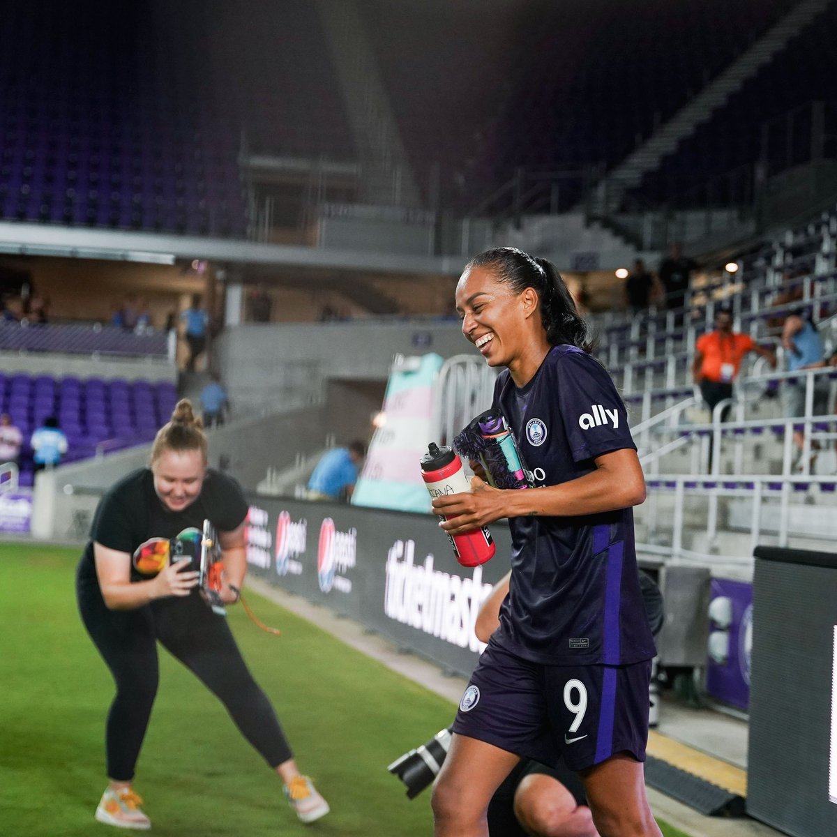 EmilyCecchini's tweet image. v sorry to all of the shots i ruined for most of the photographers this postgame. was just trying to get the #GoodContent. my b.