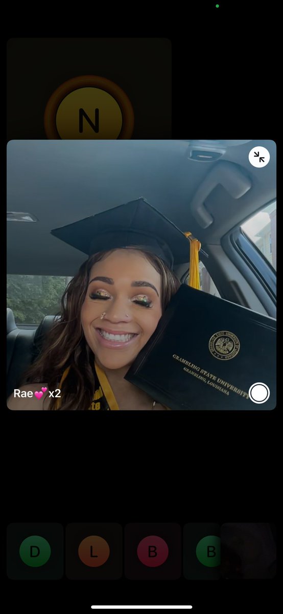 mackinassraae's tweet photo. Update: I’ve done both 🥹🥹 God is so good!! I got to ring the bell literally a month after graduating 🤞🏼 https://t.co/RZg8hqTx4W