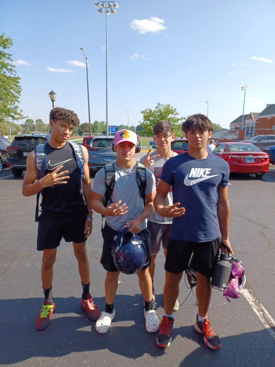 Alexander Q Nicholas tweet media