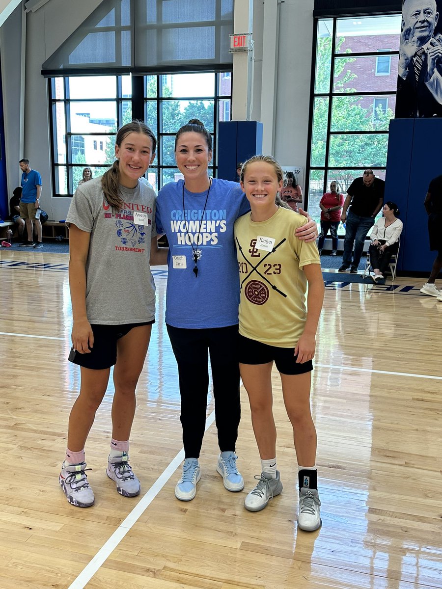 Had a blast at the @CreightonWBB elite camp!! Thank you @JimFlanery and @CarliBerger21 for the invite! Love the environment!! #GoJays